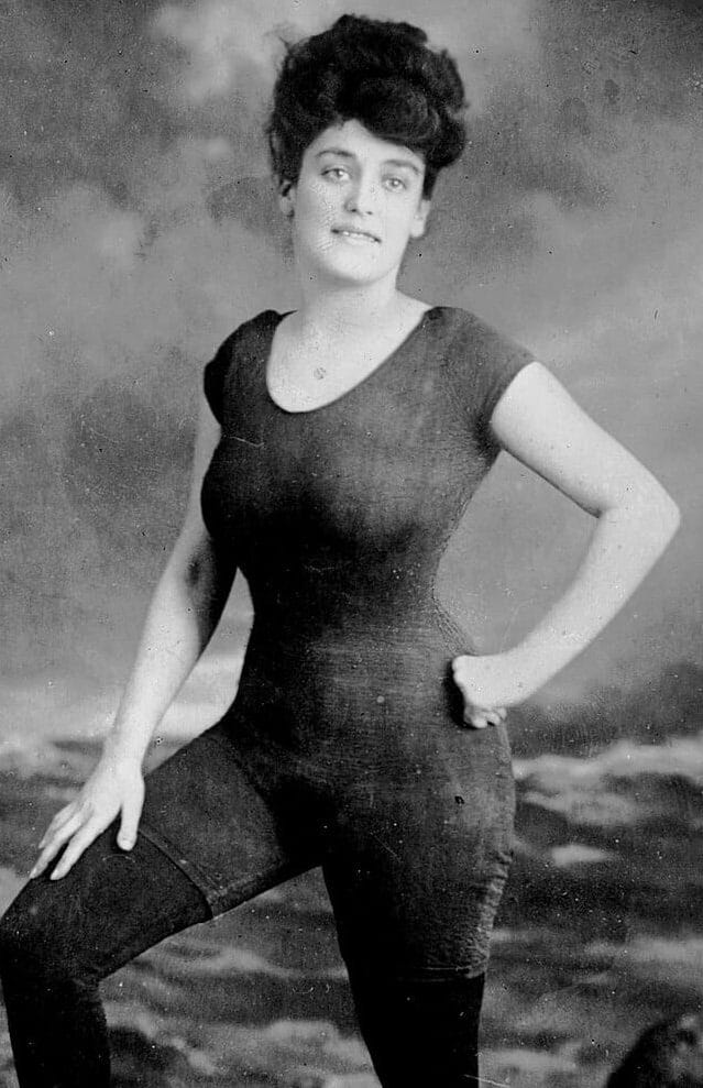 At first glance, it looks like a harmless photo of a woman on the beach – but look closer and you’ll see the hidden detail