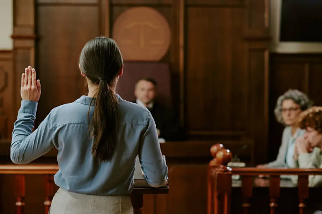 “My Husband Filed for Divorce — Then My 10-Year-Old Asked the Judge, ‘Your Honor, can I show you something Mommy doesn’t know?’”